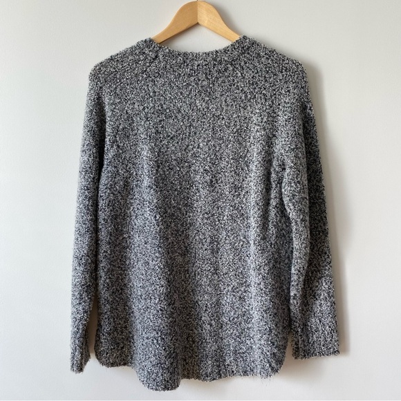 Jones New York Grey Heather Fuzzy Knit Long Pullover Crew Neck Size M - Picture 2 of 6
